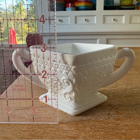 Duncan Miller Tiara Sandwich Milk Glass Sugar Bowl - Picture 2 of 5